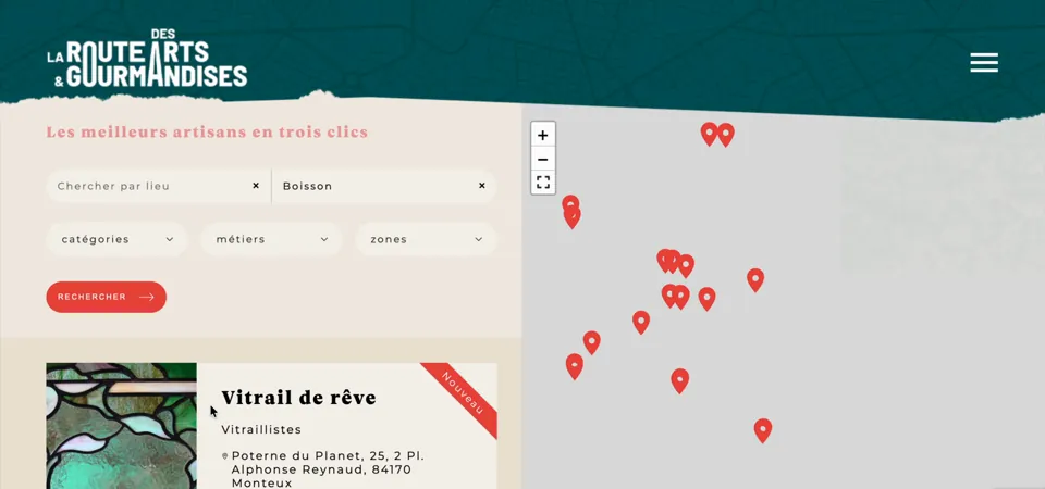 Le r&eacute;pertoire du site en action&nbsp;: les fiches artisans d&eacute;filent &agrave; gauche, la carte &agrave; marqueurs suit &agrave; droite.