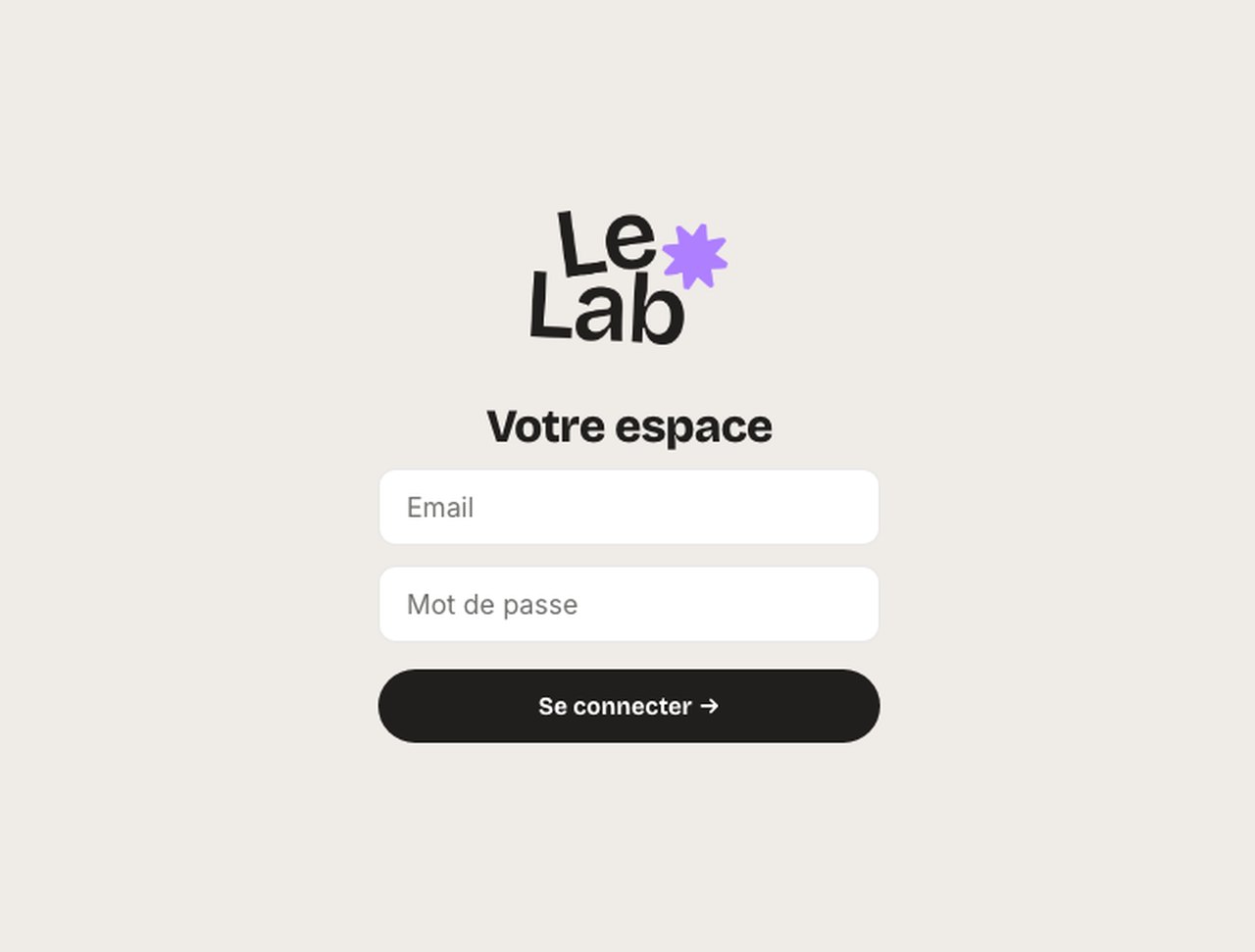 L&rsquo;&eacute;cran de connexion de l&rsquo;espace LeLab : le logo, les champs identifiant et mot de passe, le bouton Se connecter