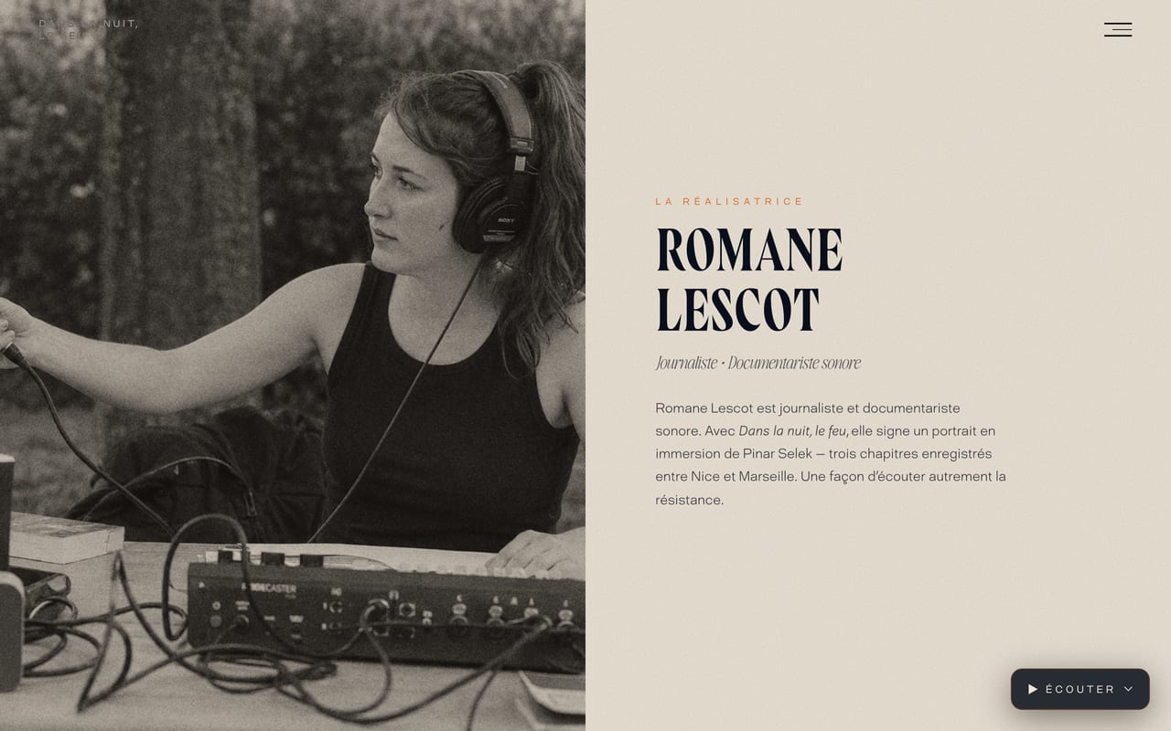 Section « La réalisatrice » : portrait de Romane Lescot en enregistrement, casque et micro, fond beige.